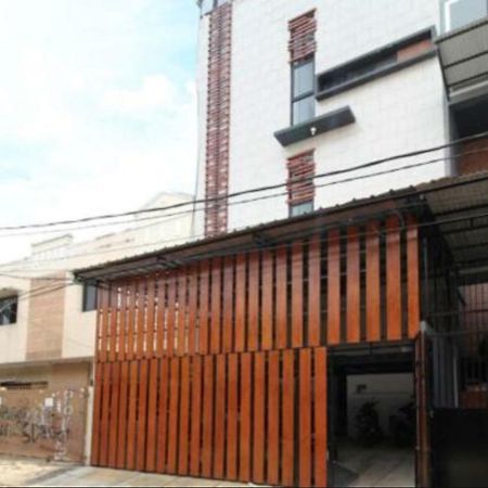 Kamar Keluarga Duri Kosambi Hotell Jakarta Exteriör bild